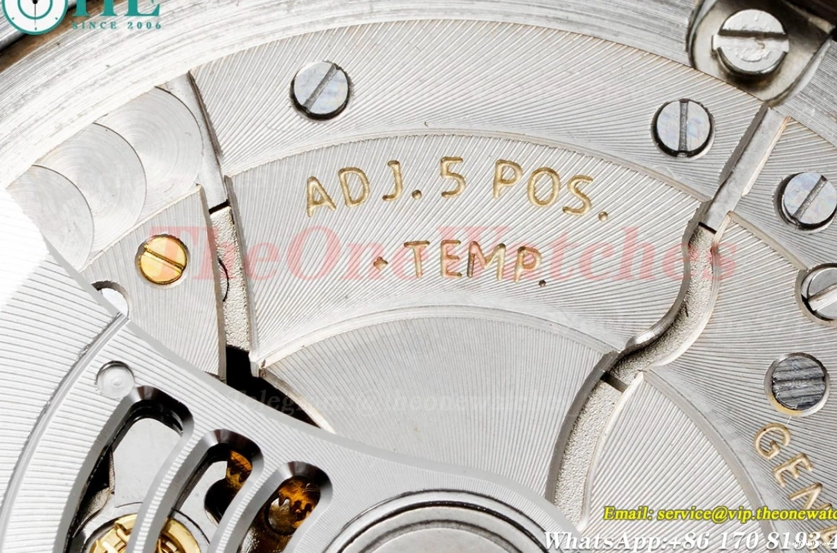 SS FNF Jubilee A9001 SS SkyDweller Blue Stk 42mm 326934  0219